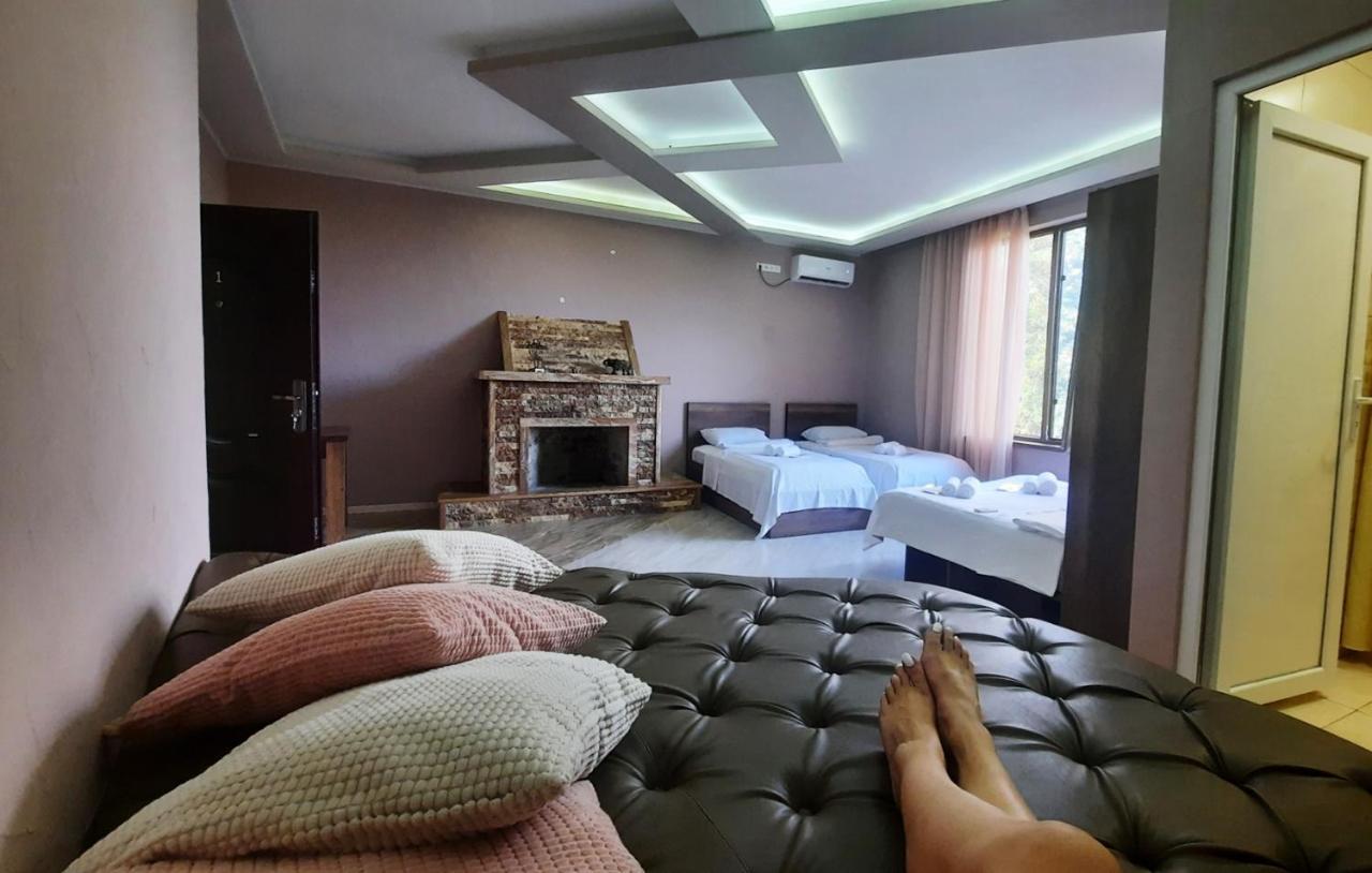 Inaisi Hotel Kutaisi Exteriér fotografie
