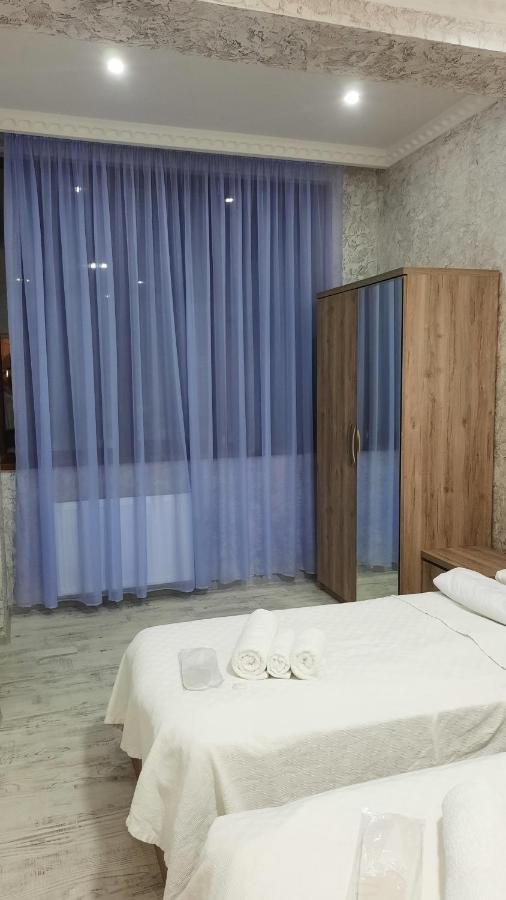 Inaisi Hotel Kutaisi Pokoj fotografie