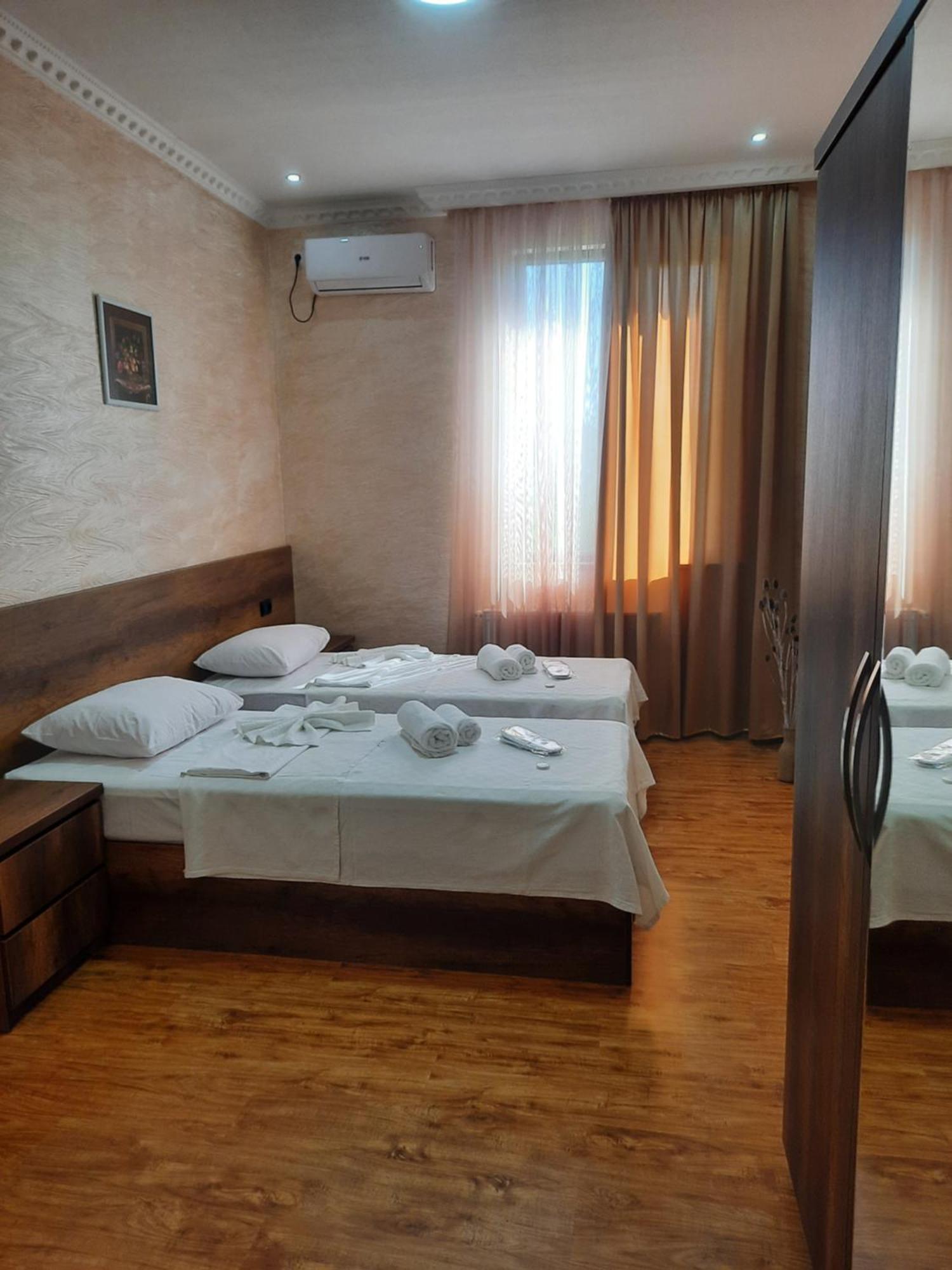 Inaisi Hotel Kutaisi Pokoj fotografie